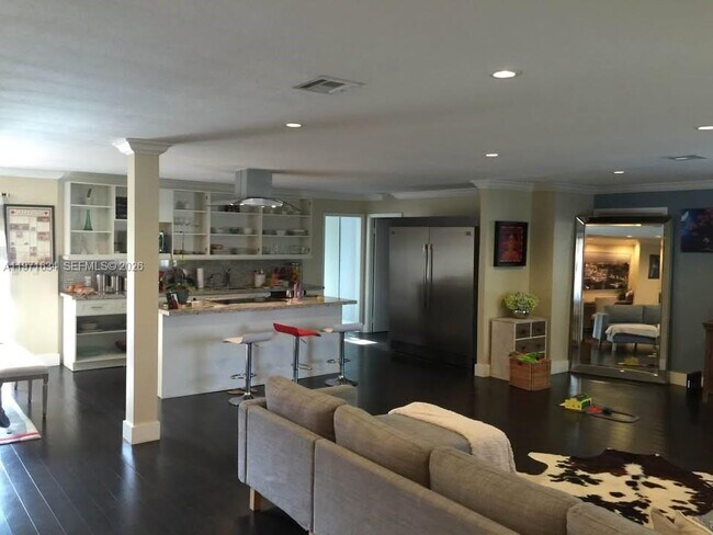 Foto del edificio - 8401 SW 107th Ave