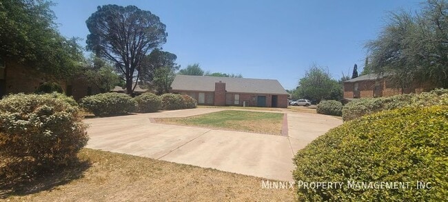 Building Photo - 4700 Boulder Dr