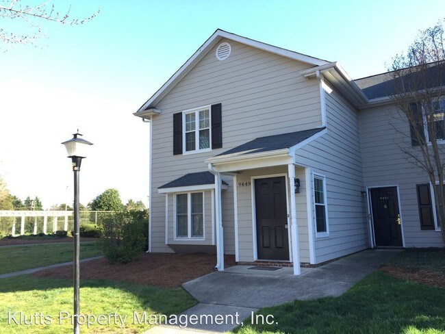 Building Photo - 9449 S Vicksburg Park Ct