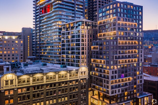 Exterior - Loxley Quartier des Spectacles