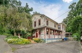 Primary Photo - 108 Vineyard Pl