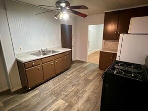 Building Photo - 1 Birch St