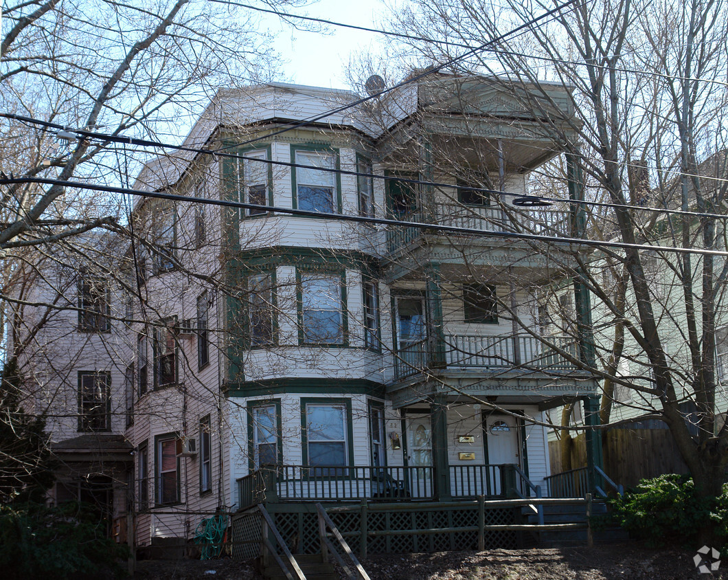 Primary Photo - 72 Broadway