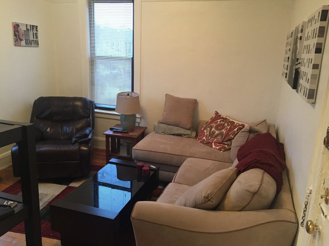 Foto principal - 31-6 34th St