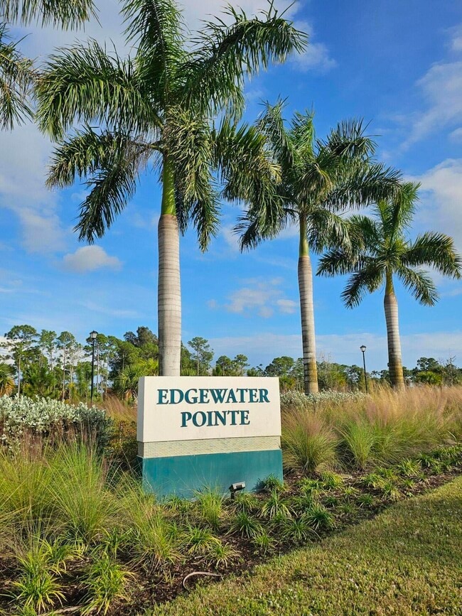 Foto del edificio - 5731 SE Edgewater Cir