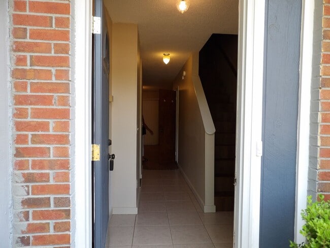Foto del edificio - Candlebrook Townhomes, Enterprise, AL