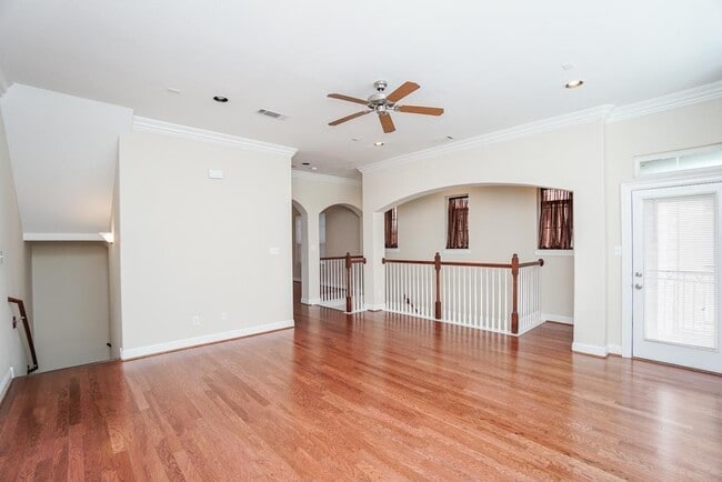 Building Photo - 51 Versante Ct