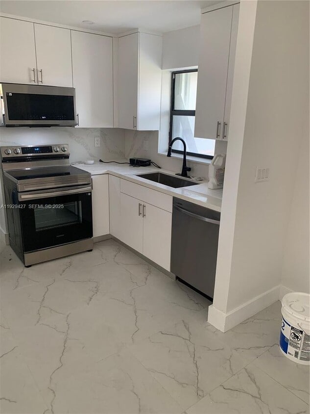 Photo - 14301 SW 105th Avenue 0, Miami, FL 33176