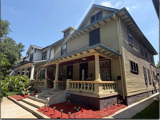 Foto del edificio - 1841 N Talbott St