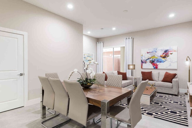 Foto del edificio - 7590 Sunny Dreams Ln