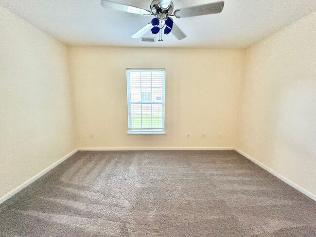 Building Photo - Stunning Home in Pooler, GA!