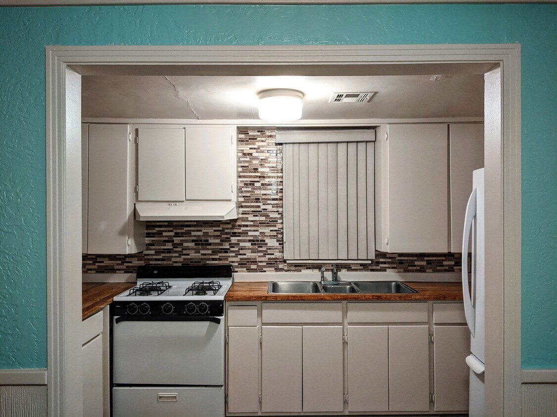 806 S Espanola St, Las Cruces, NM 88001 House Rental in Las Cruces