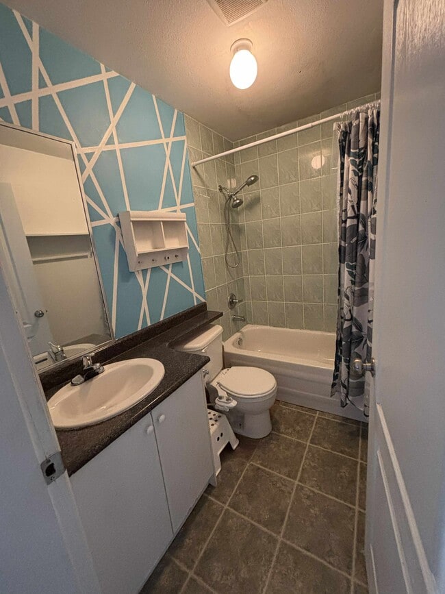 Unit 1: WashRoom - 12693 67B Av