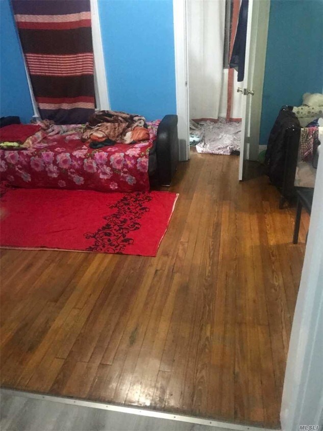 Building Photo - 2 bedroom in Queens NY 11419