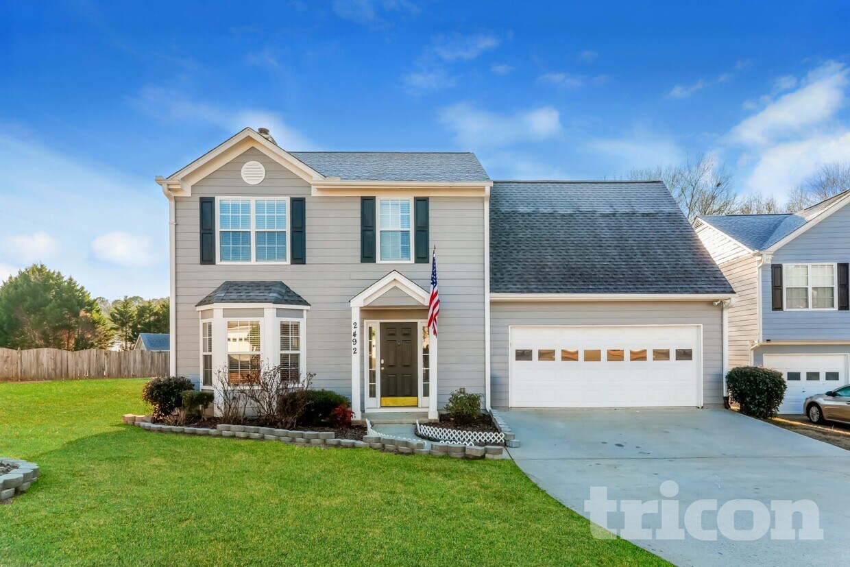 Foto principal - 2492 Feathertree Ln