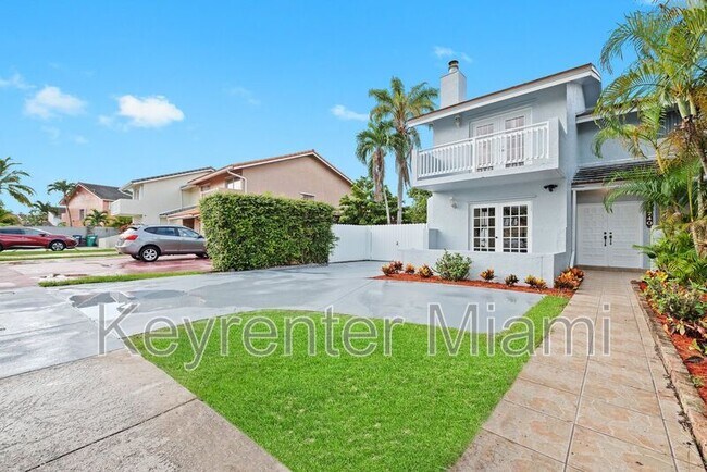 Foto del edificio - 11740 SW 12th St