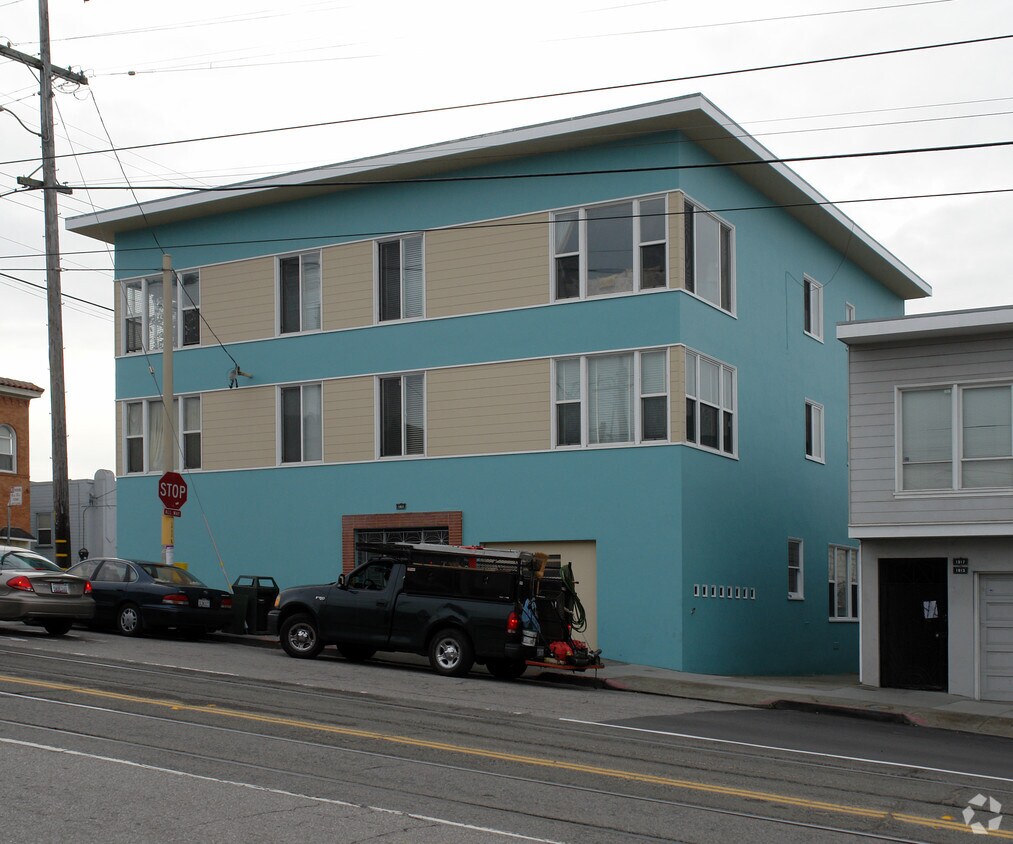 Building Photo - 1801 Taraval St