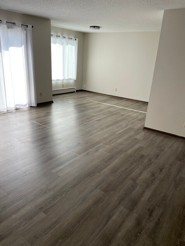 Falcon View Apartments Apartments in Falcon Heights, MN