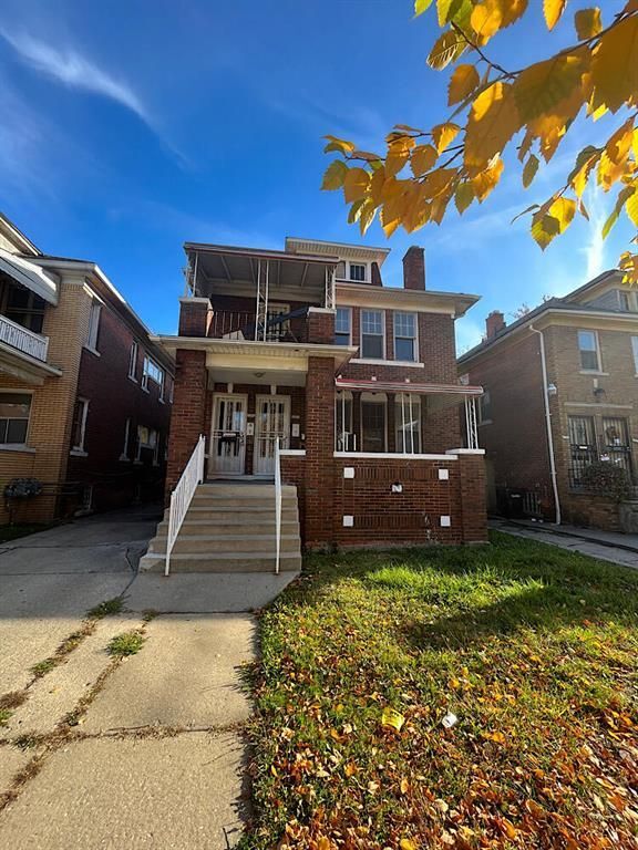 Foto principal - 4301 Tyler St