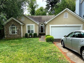 Building Photo - 2111 Boone Pl