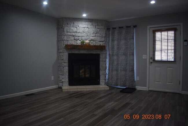 Foto del edificio - Lovely Updated Littleton Townhome in Wonderful Location