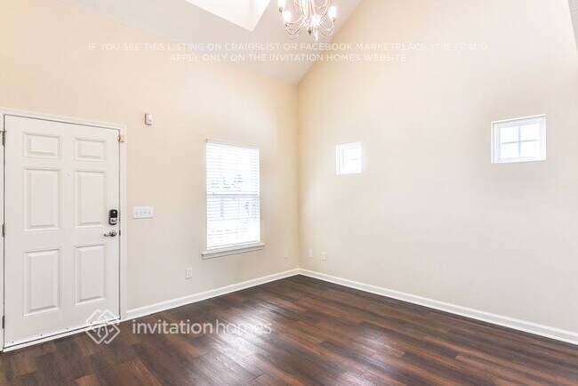 Building Photo - 3047 Bracey Pl