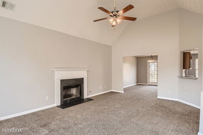 Building Photo - 4 br, 3 bath House - 1401 Lancaster Ct