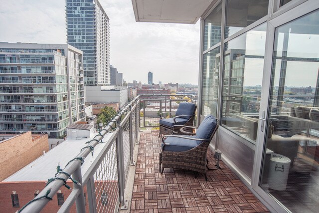 Foto del edificio - 50 E 16th St
