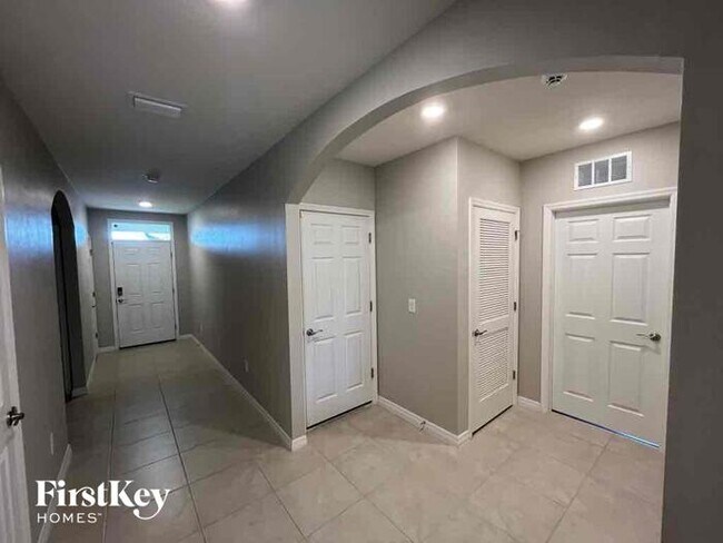 Foto del edificio - 2820 NW 21st Ave