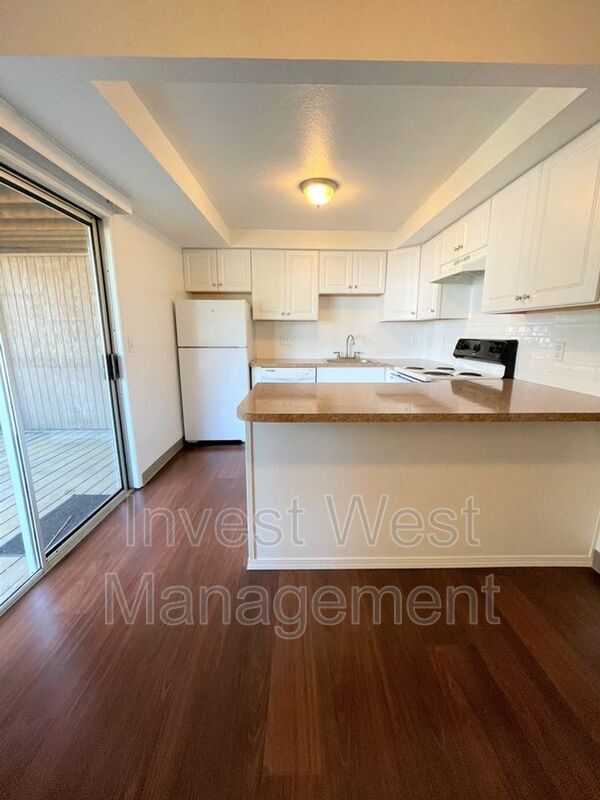 Foto del edificio - 2815 E 19th St