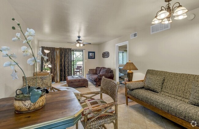 Building Photo - 3200 S Litzler Dr