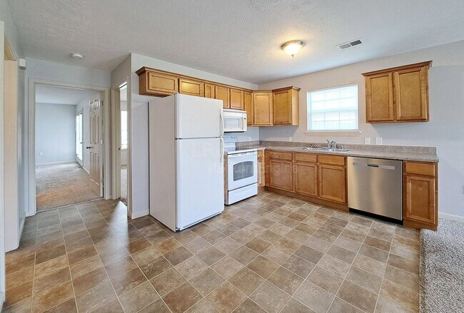 Foto del edificio - 304 Keeneland Dr