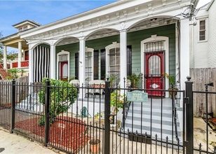 Building Photo - 2020-2022 Camp St