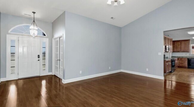 Foto del edificio - 192 Bremerton Dr SW