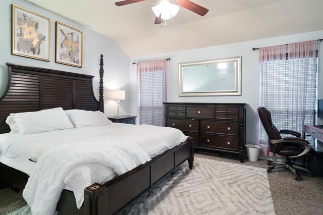 Foto del edificio - 1120 Cheyenne Dr