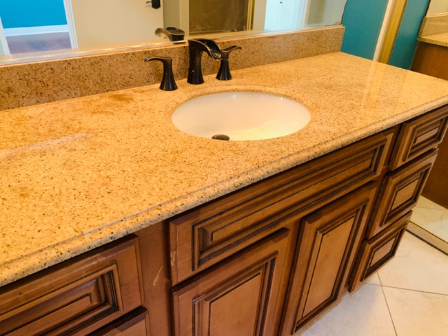 Photo - 1040 W MacArthur Blvd Apartment