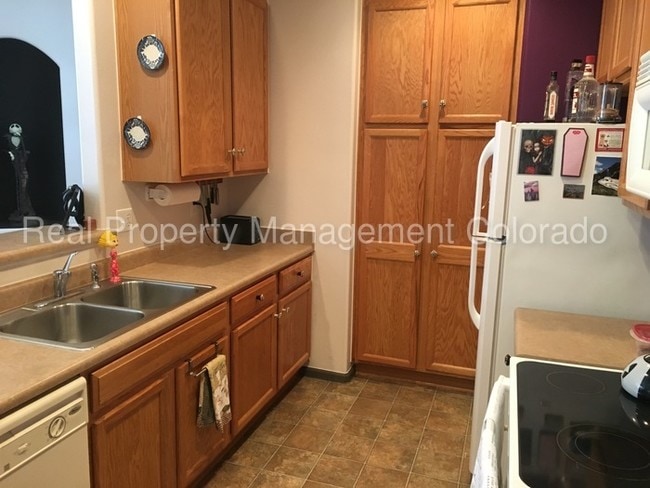 Building Photo - Beautiful Condo in Sawgrass at Plum Creek