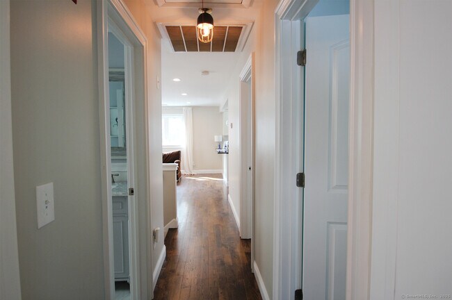 Foto del edificio - 165 Nordstrand Ave