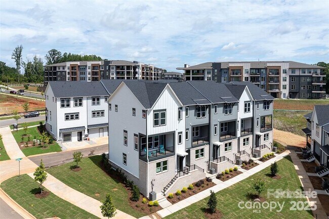 Building Photo - 312 Ferebee Pl