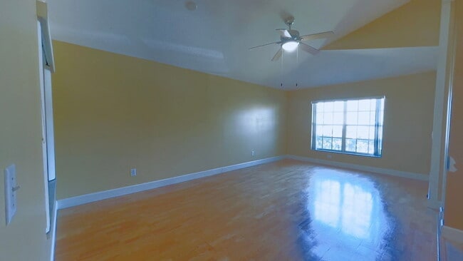 Building Photo - 3404 Kayla Cir