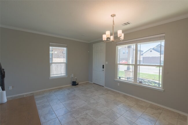 Building Photo - 404 Kaden Prince Dr