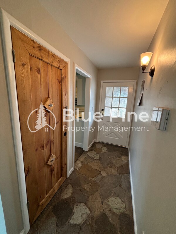 Foto del edificio - 1058 Mojave St