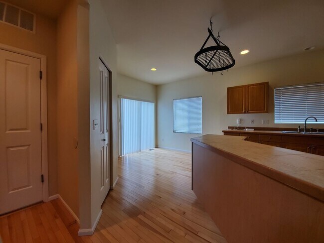 Foto del edificio - Traditional style 4 bed/spacious house wit...