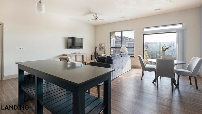 Foto del edificio - 24530 Gosling Rd