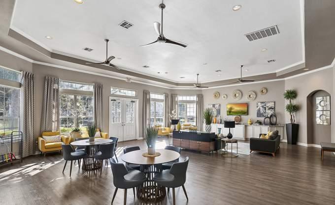 Foto principal - 2 bedroom in Rosenberg TX 77471