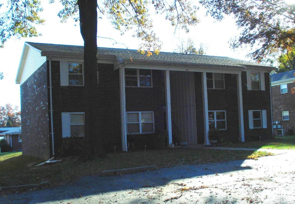 Primary Photo - Village Lane Apartments