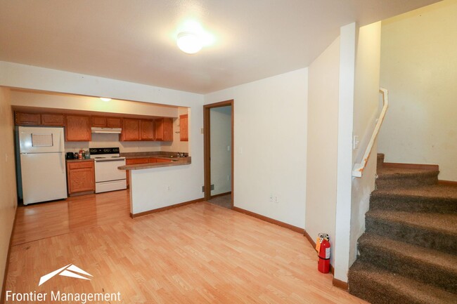 Foto del edificio - Cozy apartment next to City Park and near ...