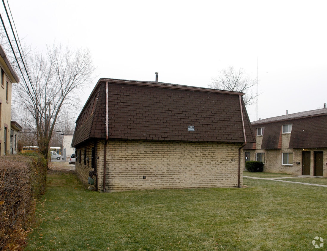 Foto del edificio - 376 Woodland Ave