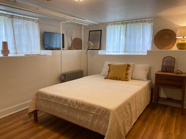 Foto del edificio - 501 W Hays St