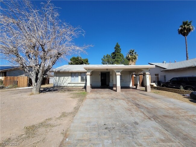 Foto del edificio - 3908 Montebello Ave